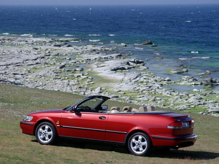  Saab 9-3 Convertible 1998 года  (фото 32 из 57)